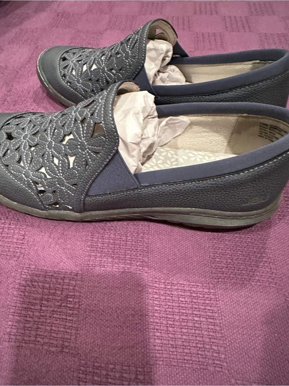 Jambu laser cut